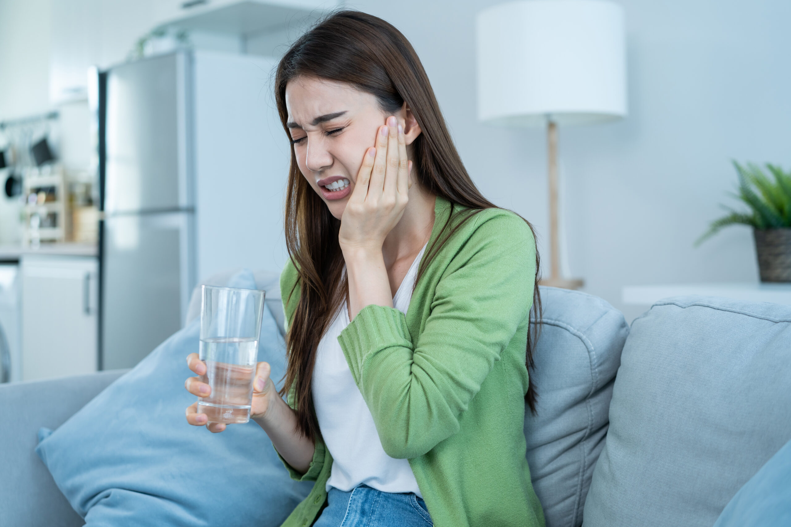 Reasons for Teeth Sensitivity to Cold