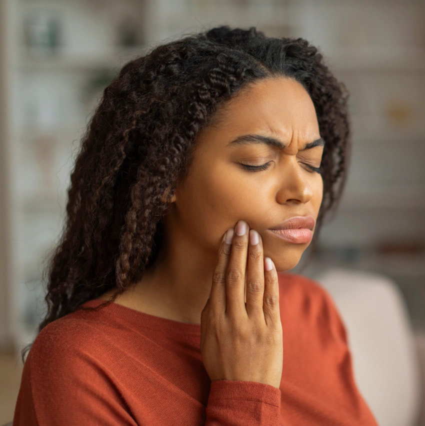 Get Help For Toothaches, Broken Teeth & More